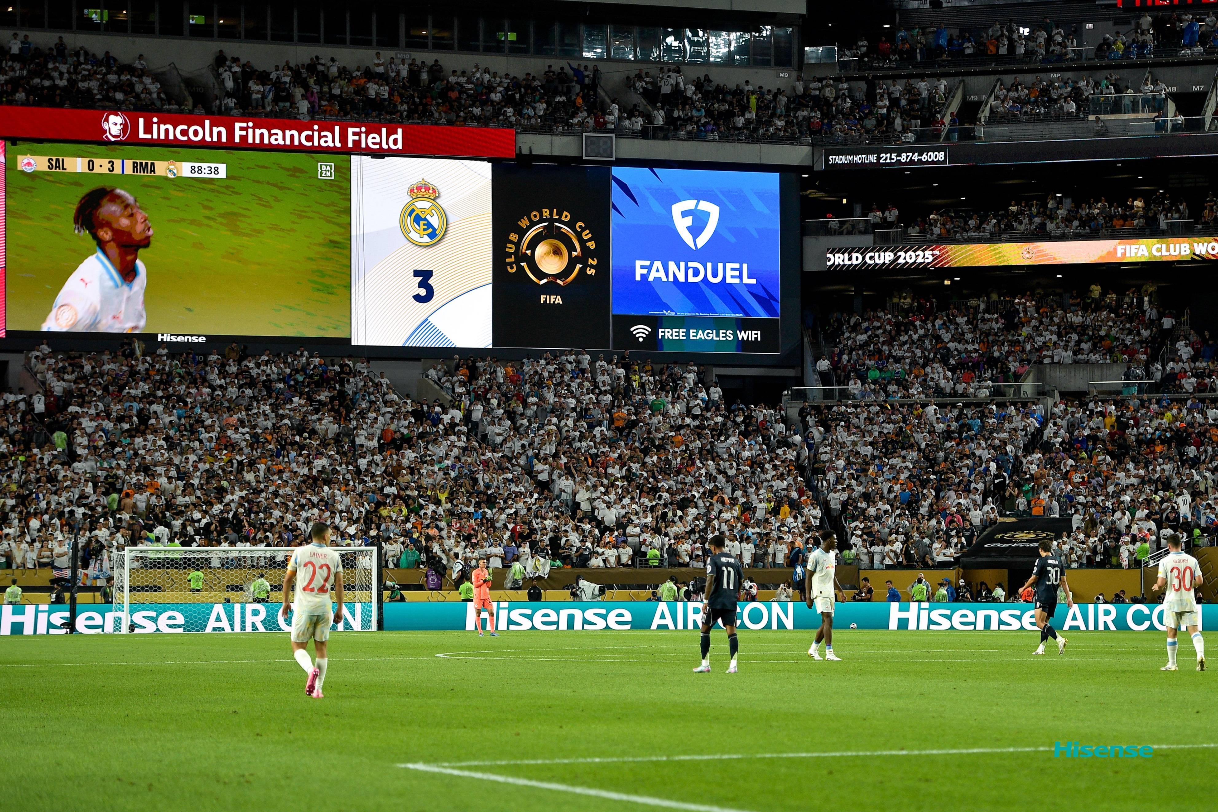 尤文图斯艰难告捷,欧冠小组淘汰形势微妙 尤文图斯艰难告捷,欧冠小组淘汰形势微妙