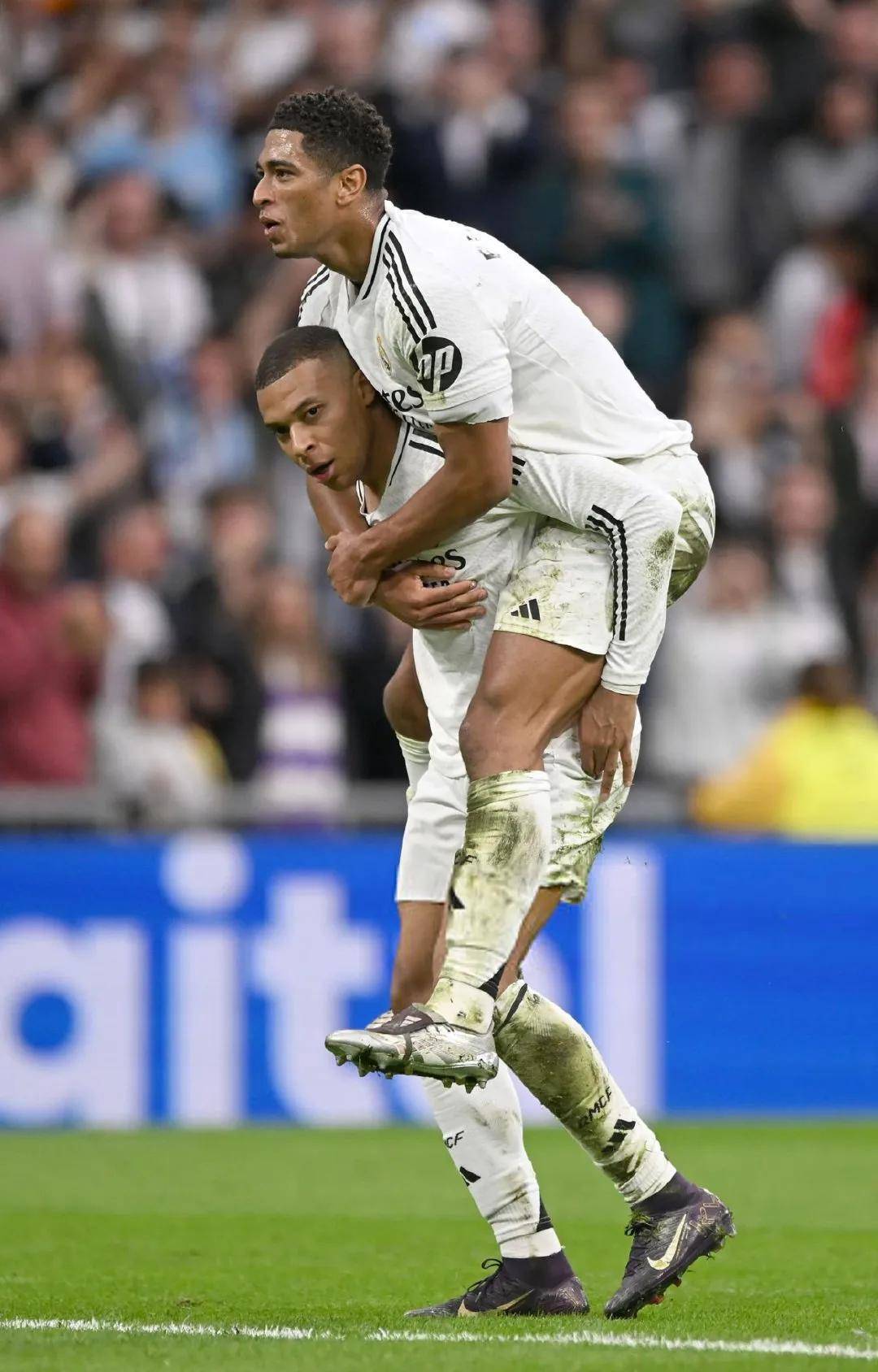 西甲赛场上演激烈对决,胜负悬念难料的简单介绍 西甲赛场上演激烈对决,胜负悬念难料的简单介绍