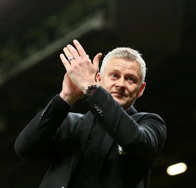 曼联瓦尔迪大放异彩，索尔斯克亚走马灯战术成功，老特拉福德球场大胜的简单介绍