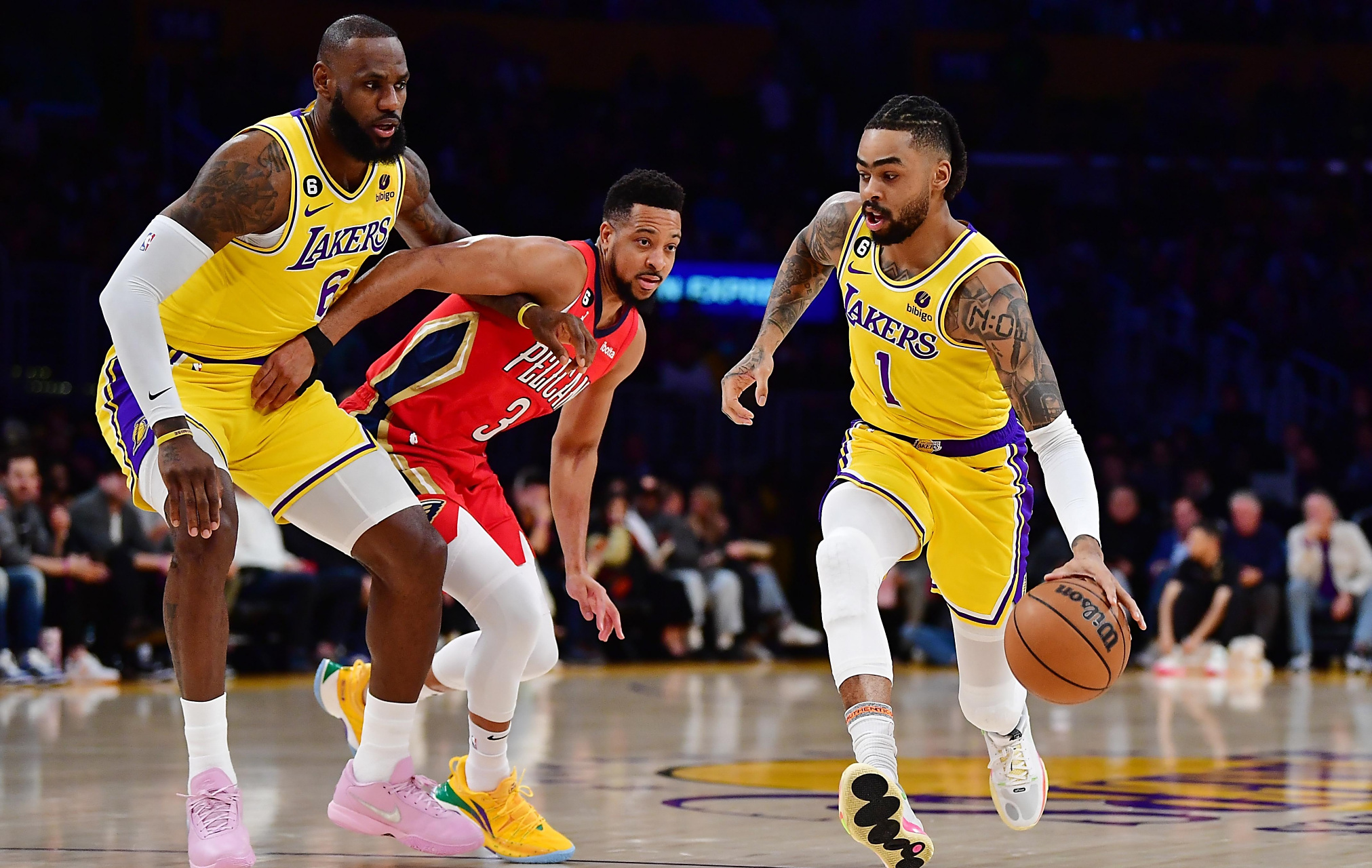 塞尔提克击败湖人,杨总空砍40分 塞尔提克击败湖人,杨总空砍40分