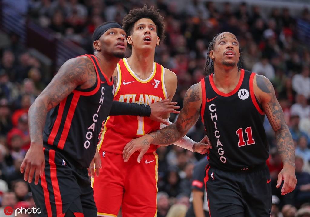 包含活塞大胜老鹰,德罗赞表现稳定的词条 包含活塞大胜老鹰,德罗赞表现稳定的词条